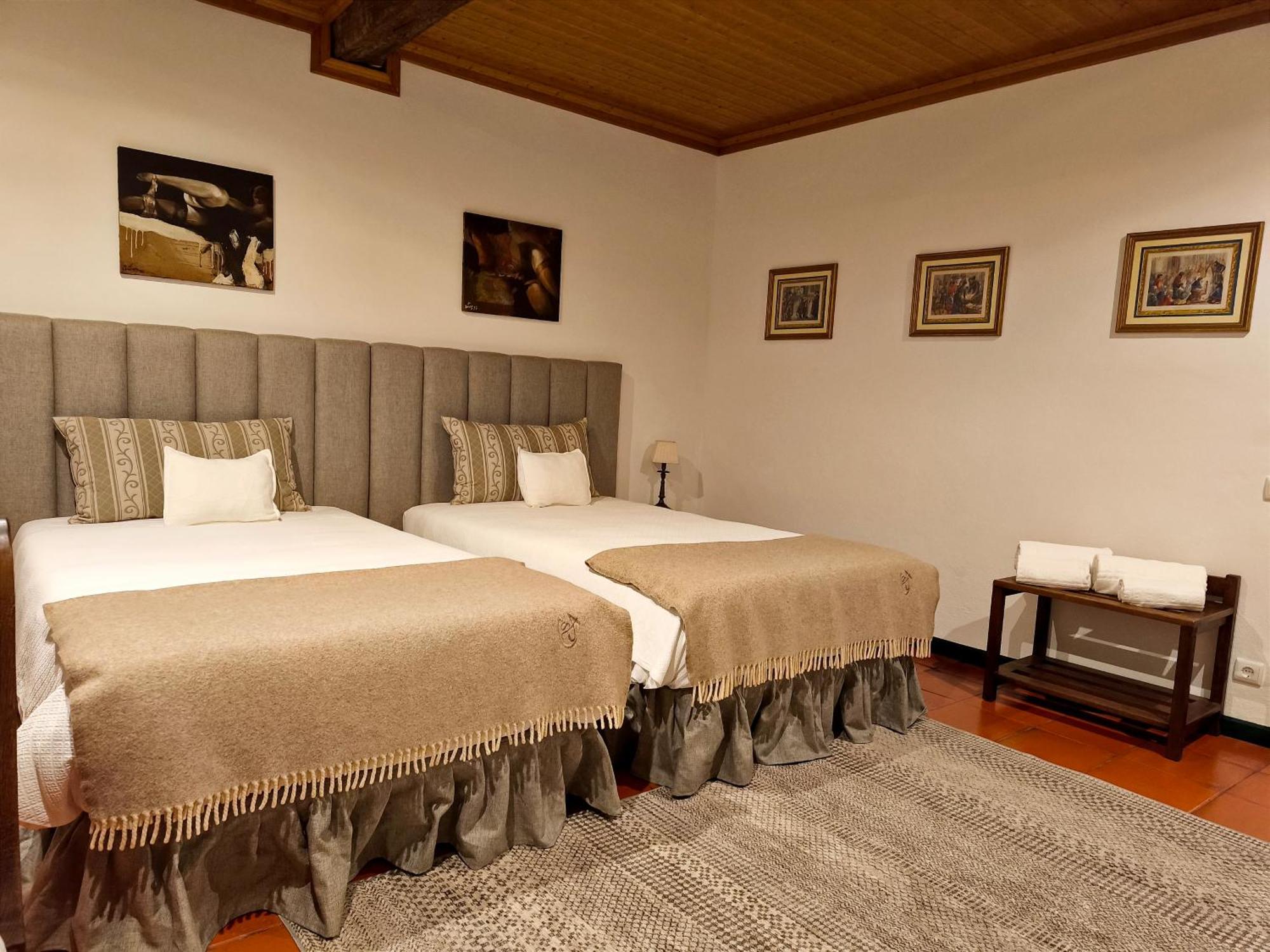 Bed and Breakfast Casa De Santa Ana Da Beira Seia Exterior foto