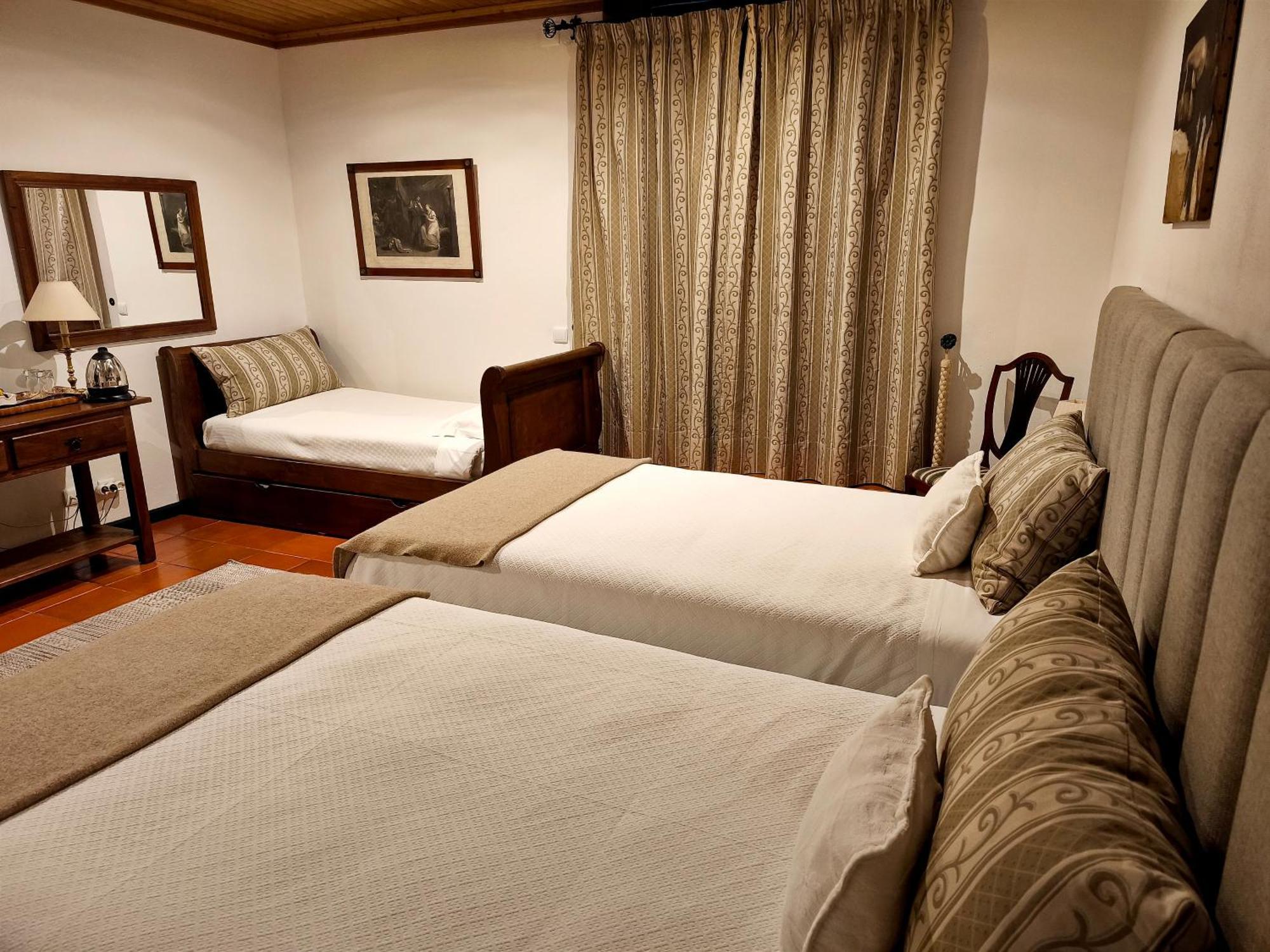 Bed and Breakfast Casa De Santa Ana Da Beira Seia Exterior foto